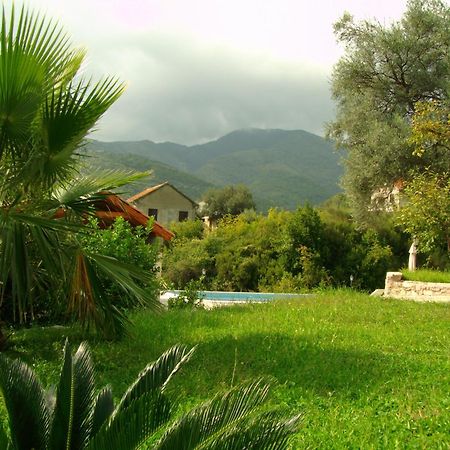 Villa Mia Apartments Биела Екстериор снимка