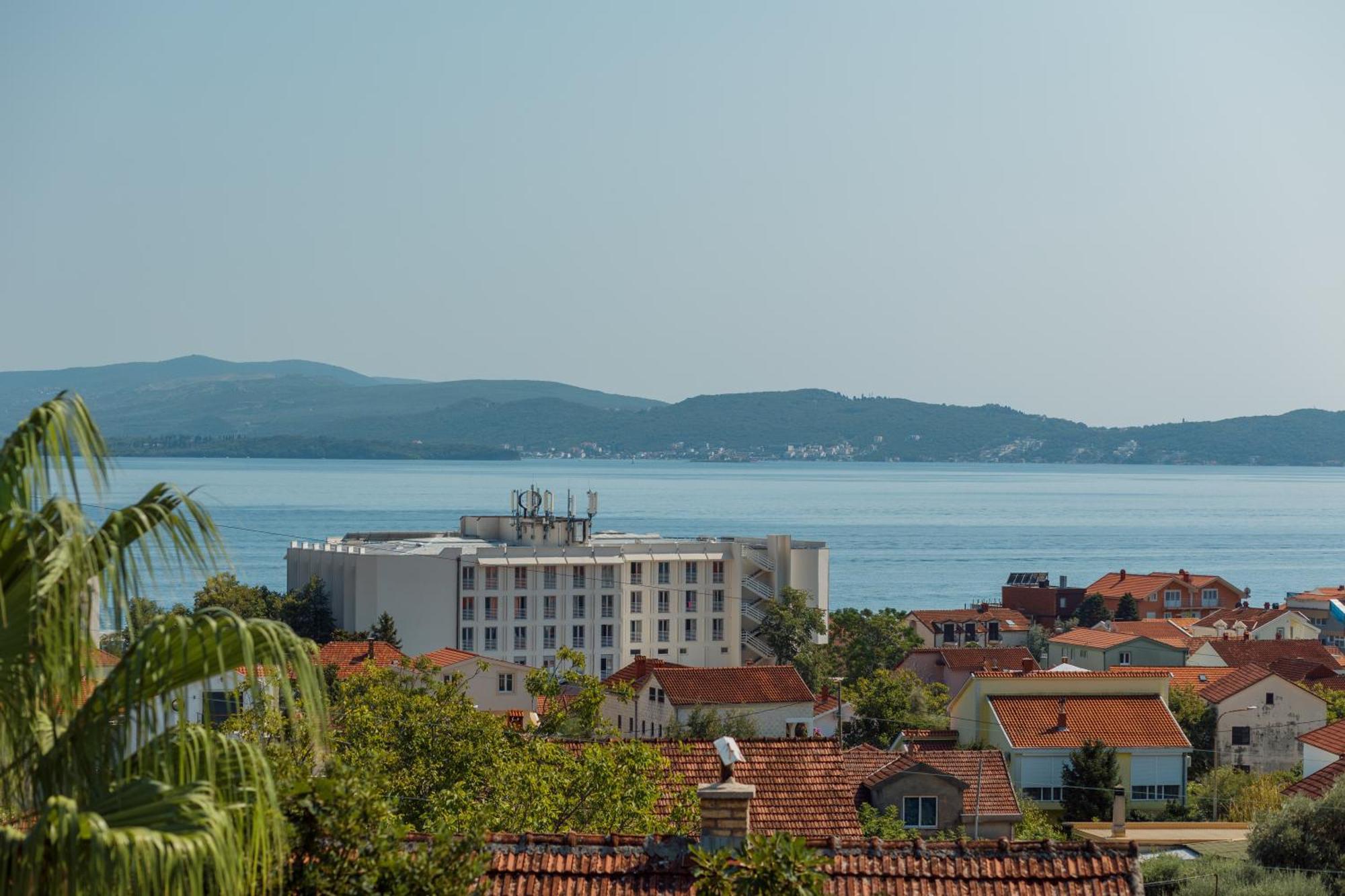 Villa Mia Apartments Биела Екстериор снимка
