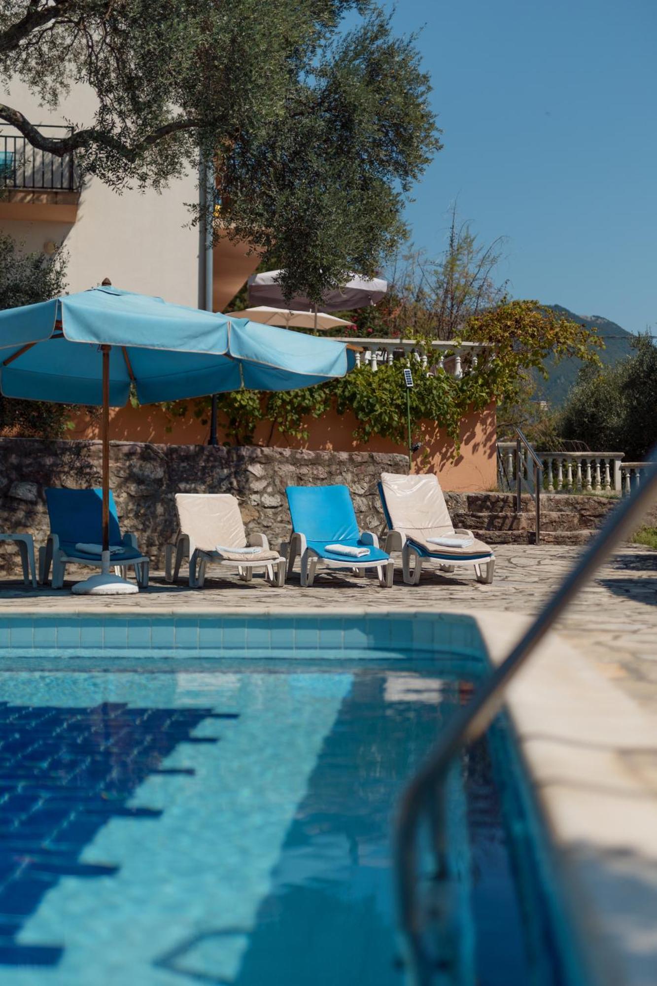 Villa Mia Apartments Биела Екстериор снимка