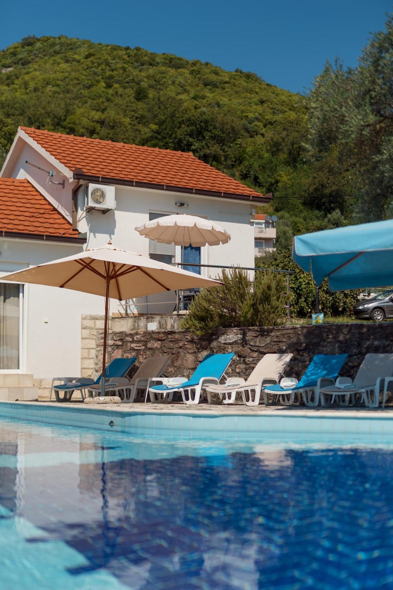 Villa Mia Apartments Биела Екстериор снимка