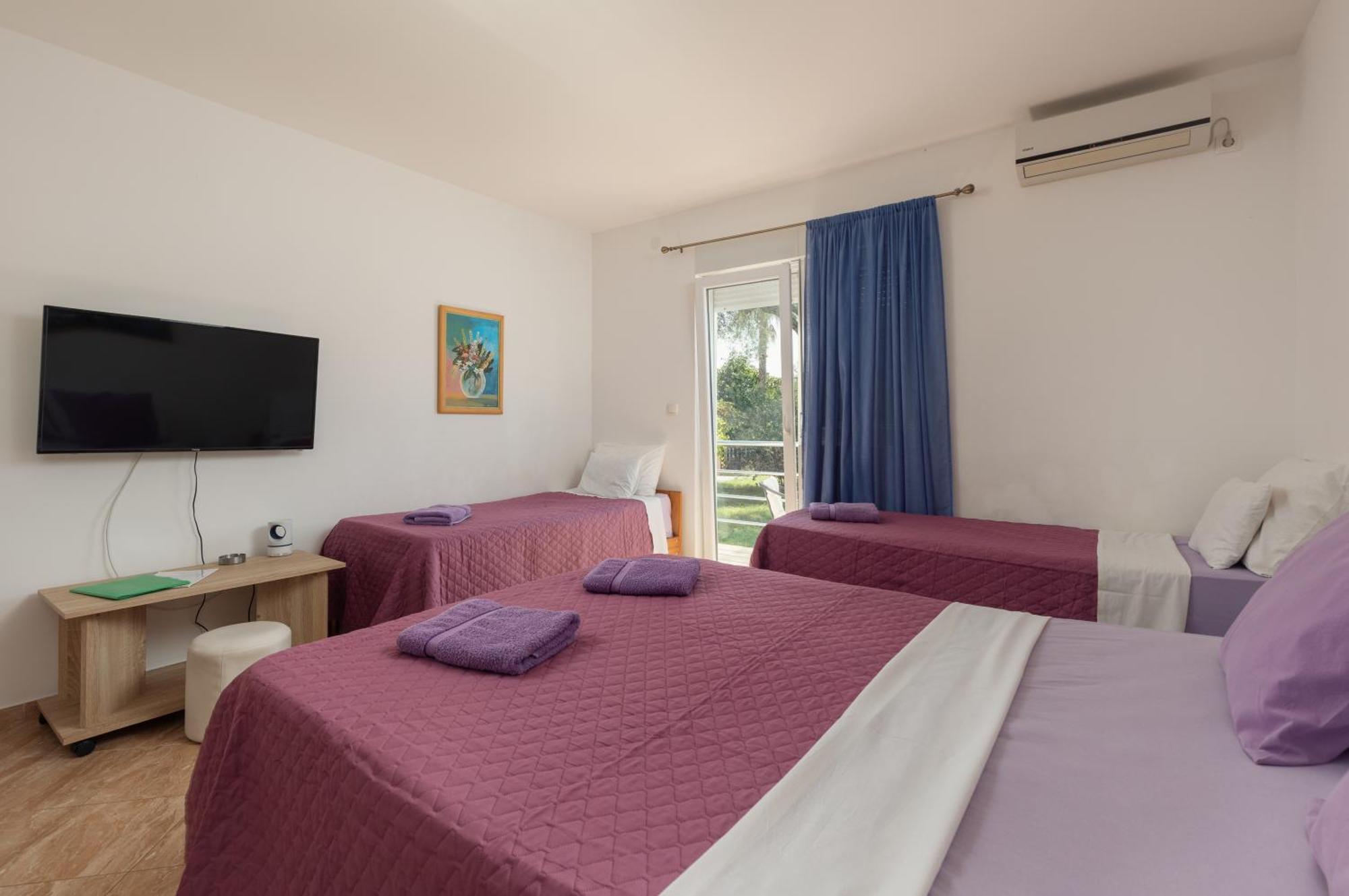 Villa Mia Apartments Биела Екстериор снимка
