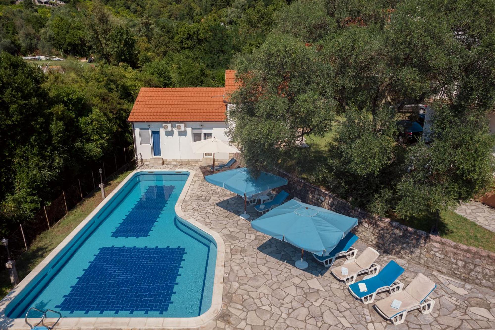 Villa Mia Apartments Биела Екстериор снимка