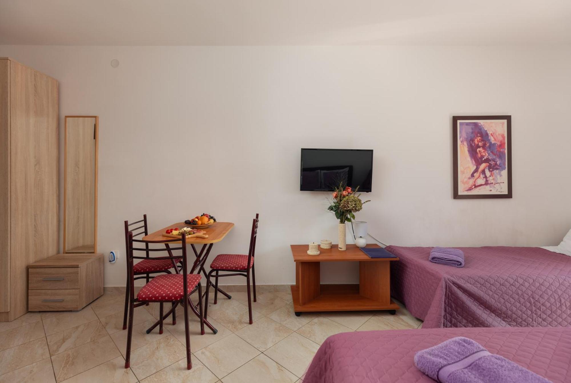 Villa Mia Apartments Биела Екстериор снимка
